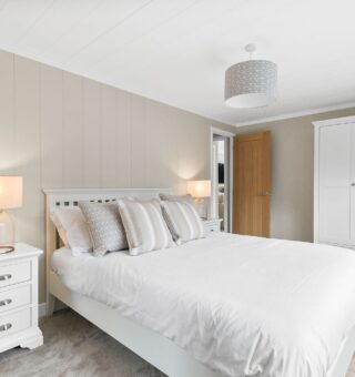 71902633-f7a3-4d0a-93b3-56377f29dc15