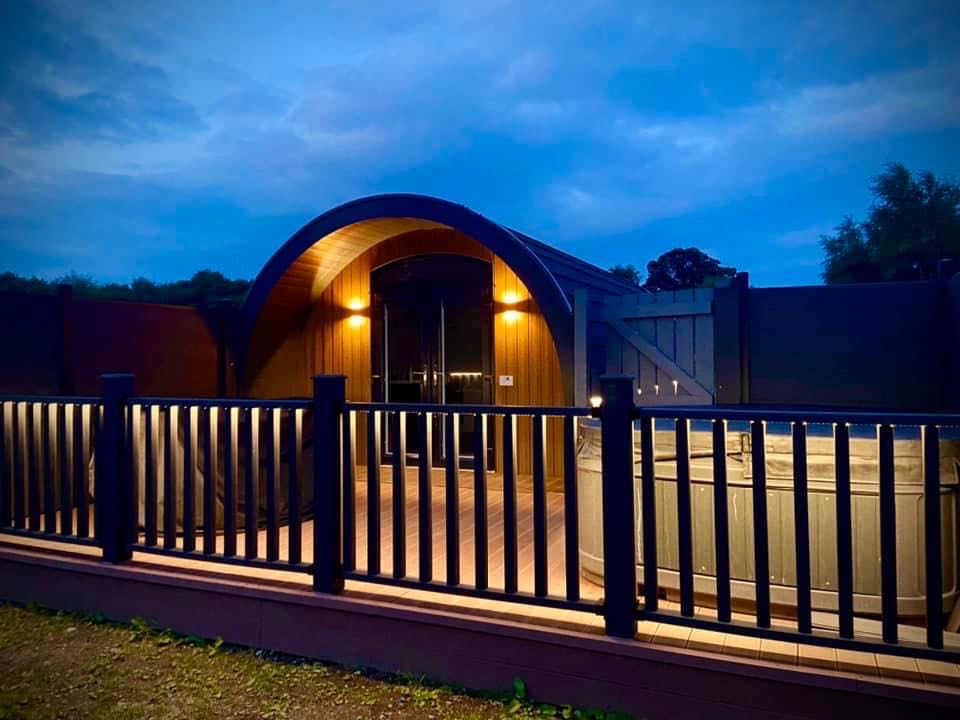 339810232_1098494204886701_2445970732339842649_n