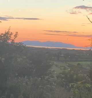 EAE5C71C-3FF2-44B2-B7BD-845B871F9BC4