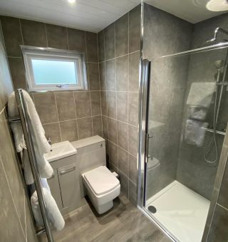 306A9874-EDFA-4C0D-B5F4-AD26B133E51C