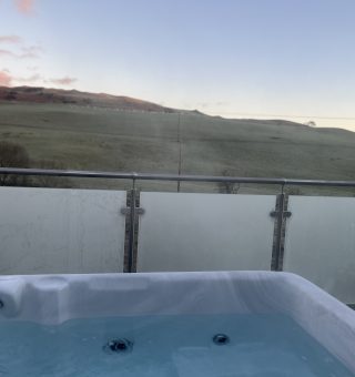 DFC71E9B-8C9E-401D-B951-0D07BFF6DB3B