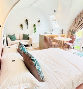 57C9F061-F29D-4C08-9248-FDD667B7317F-2